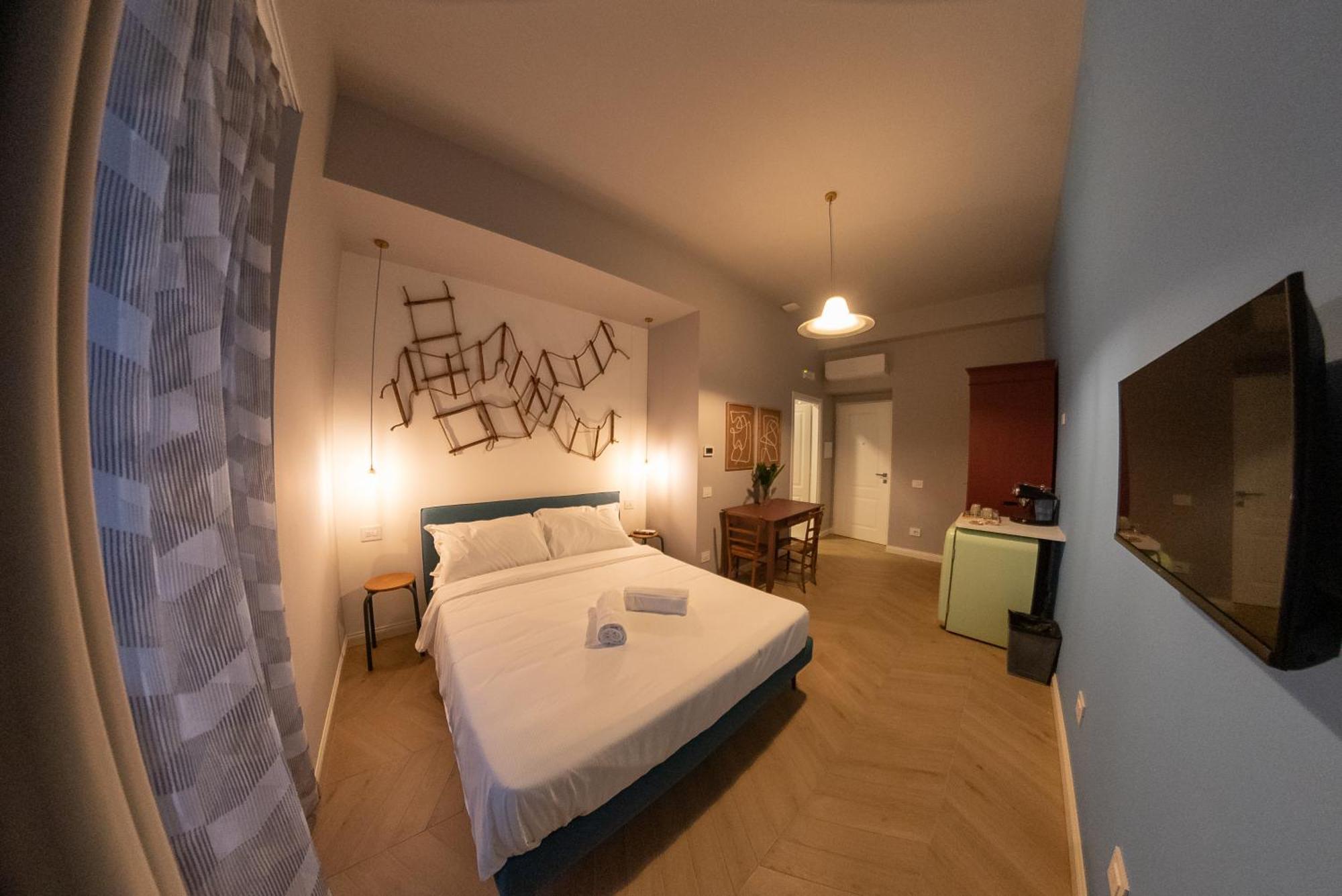 Sophia Boutique Suites Trieste Exteriör bild